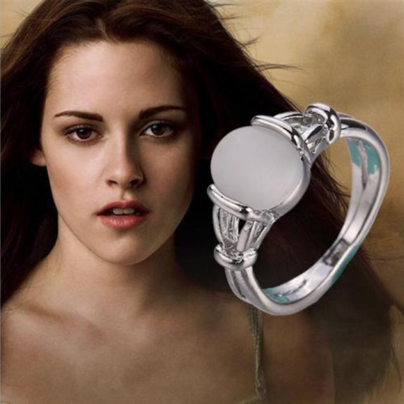 Separated&Struggling Jewelry - Twilight Bella's Classical Band Moonstone Ring